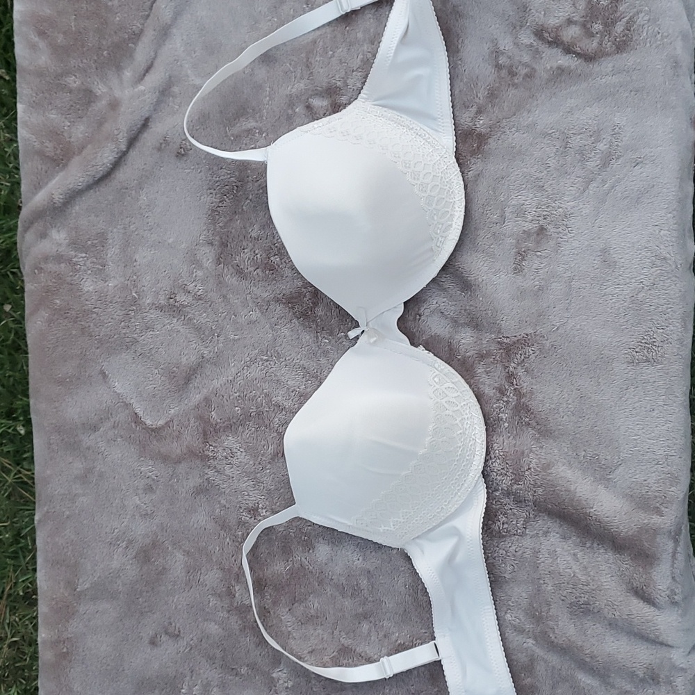 Pure Beauty Rene Rofe Bra SIZE 40D